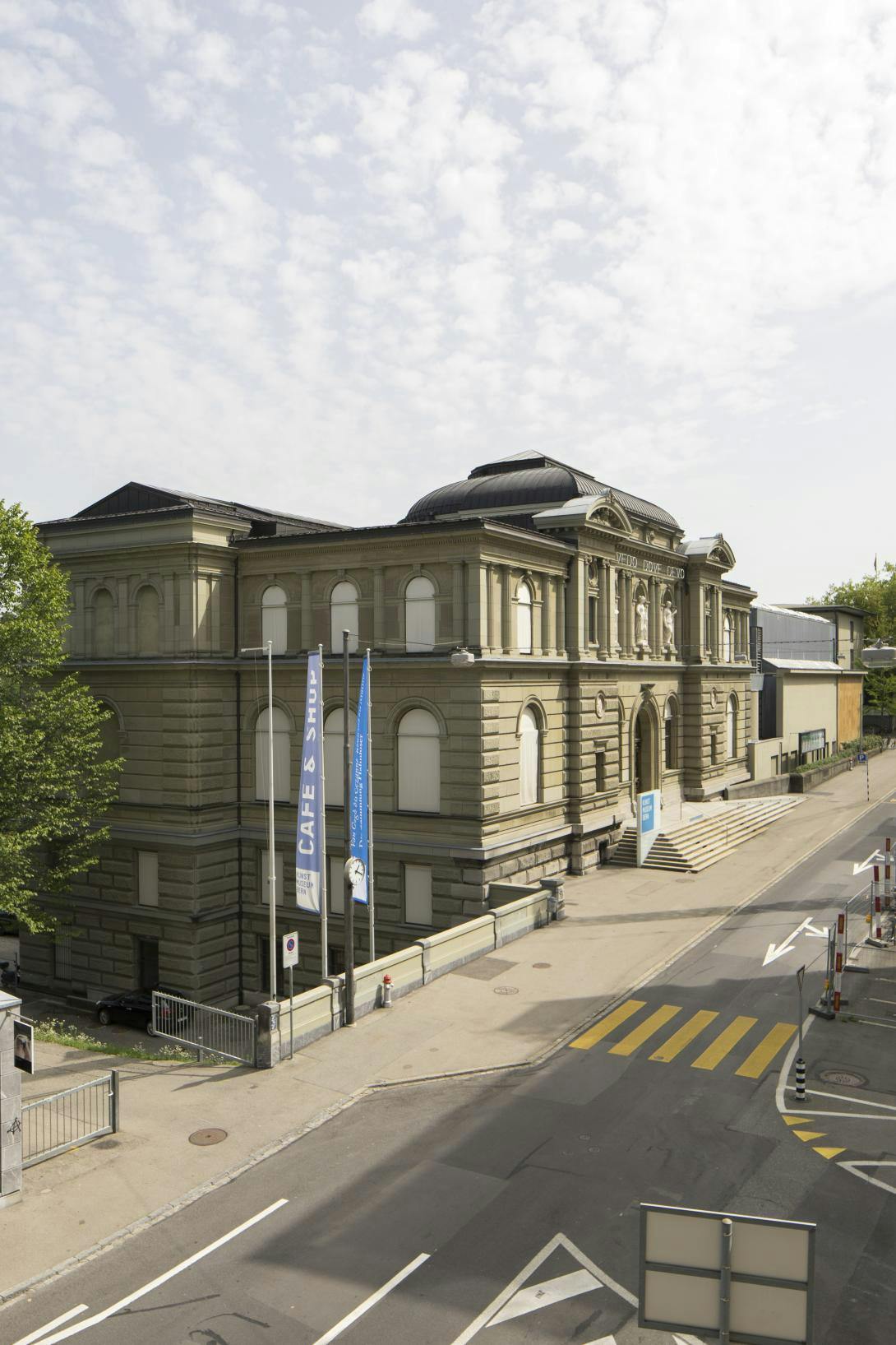 Kunstmuseum Bern mit Hodlerstrasse 